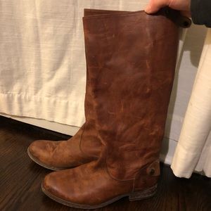 Frye Melissa Button Back ZIP 8- Extended Calf-